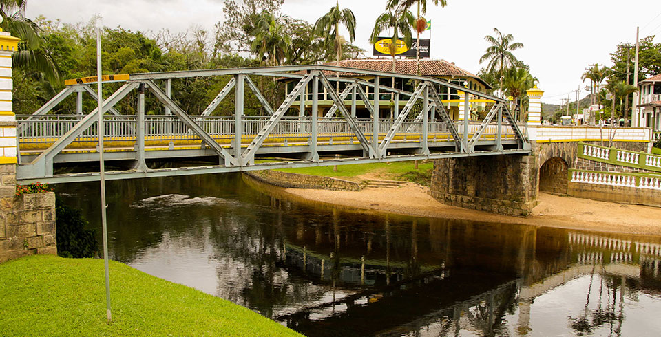 Curitiba + Trem de Morretes – Uma Experiência Inesquecível!
