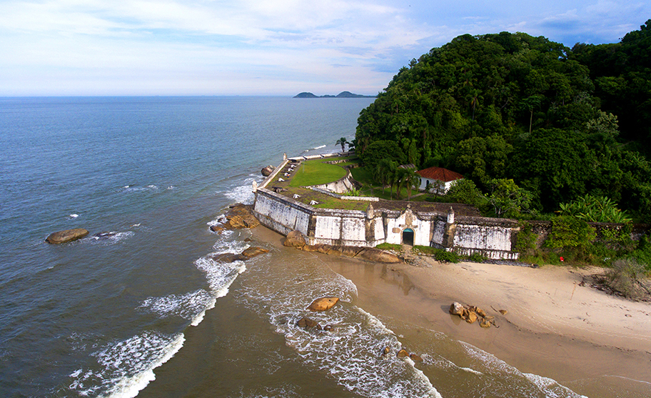 Ilha do Mel – Um Paraíso Espera por Você!